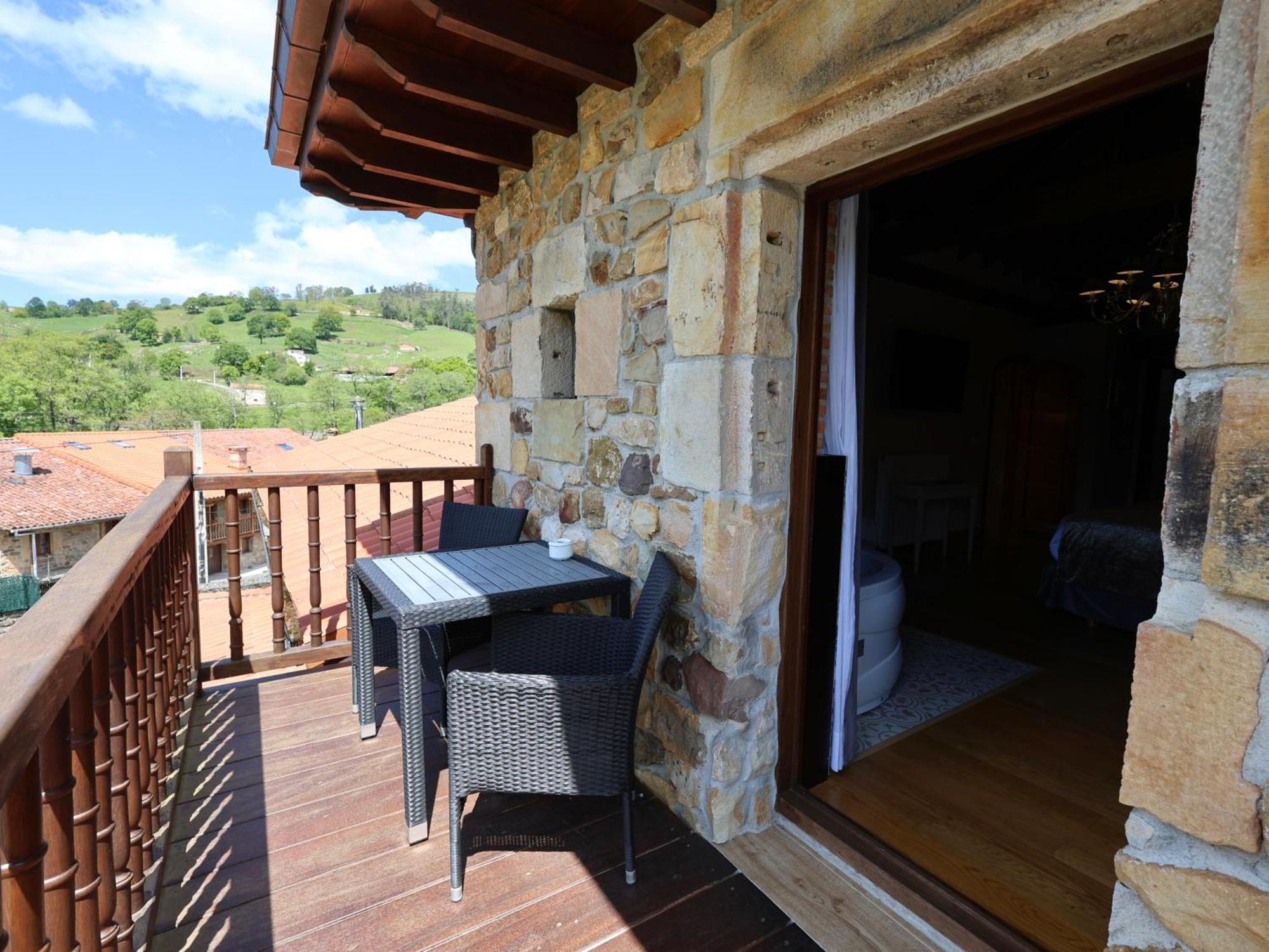 Akla Hotel Suites Valles Pasiegos Saro Экстерьер фото